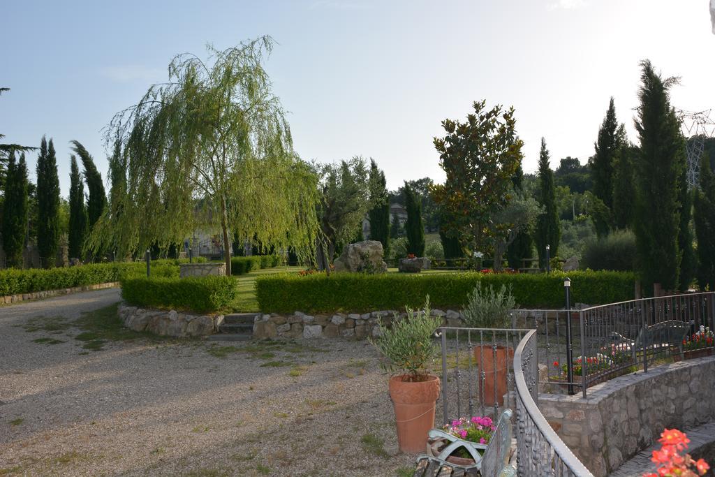 Pinus Rooms Benevento Buitenkant foto